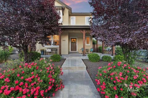 Photo of 3042 S Shadywood Way, Boise, ID 83716 (MLS # 98987719)