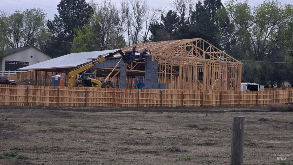 Photo of 2613 7th Ave N, Payette, ID 83661 (MLS # 98977288)