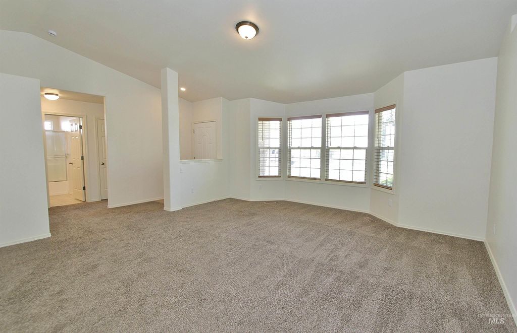 Photo of 7217 N Parkcrest Ave, Boise, ID 83714 (MLS # 98984214)