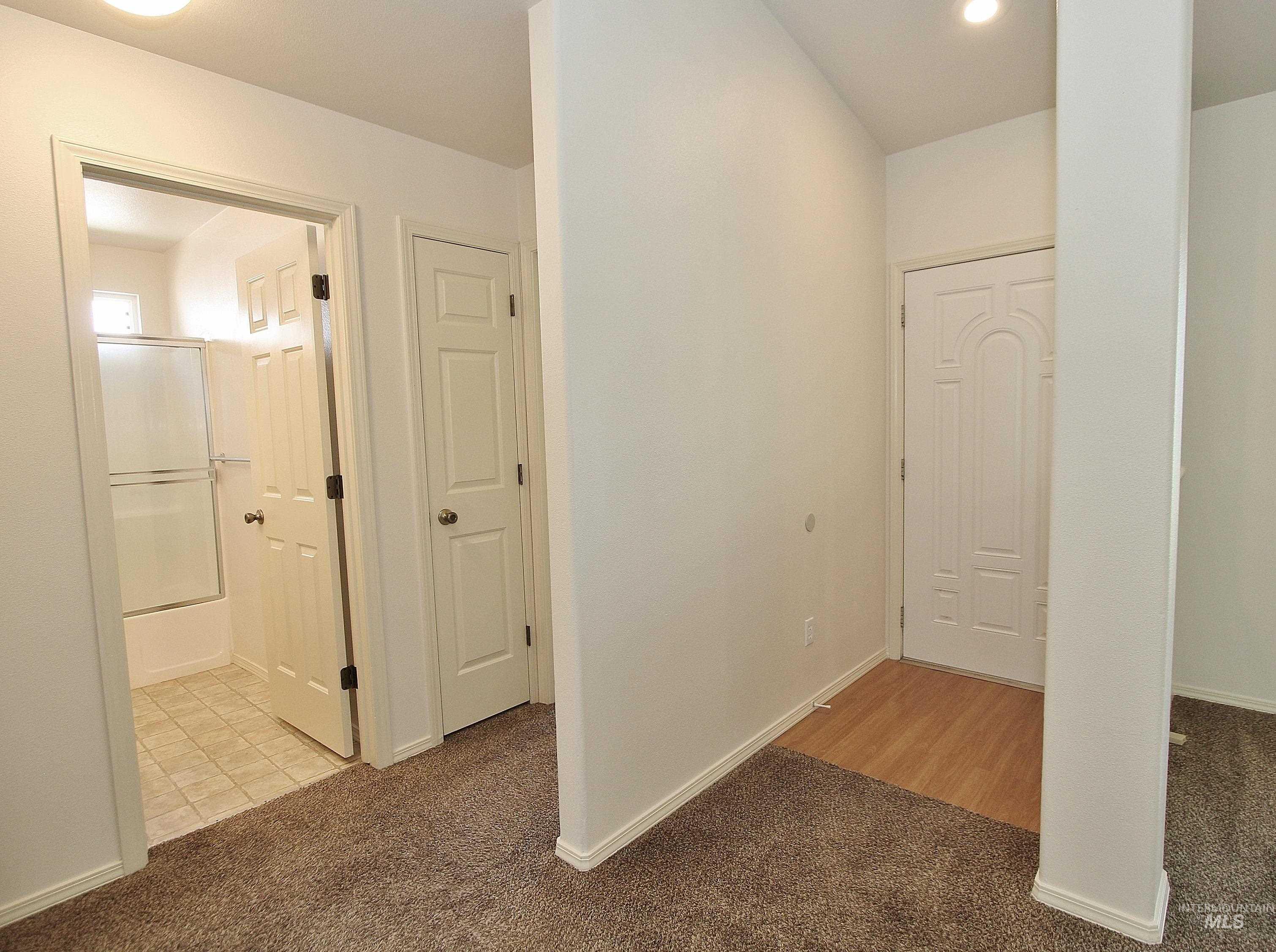 7217 N Parkcrest Ave