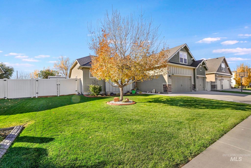 Photo of 1999 Moose St, Twin Falls, ID 83301 (MLS # 98966359)