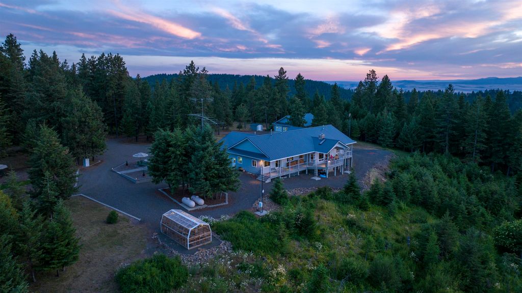 Photo of 21506 Buckboard Lane, Lewiston, ID 83501 (MLS # 98897877)