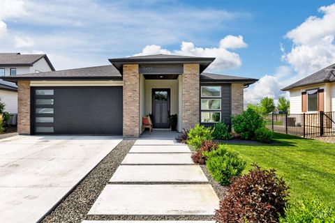 Photo of 6299 Chateau Ct, Star, ID 83669 (MLS # 98976921)