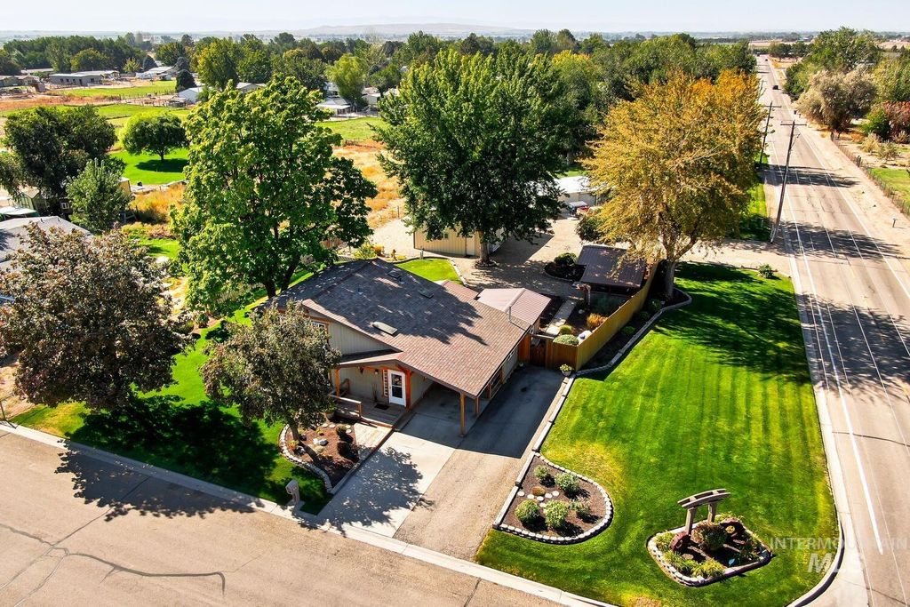 Photo of 13001 S Ocotillo Dr, Kuna, ID 83634 (MLS # 98963460)