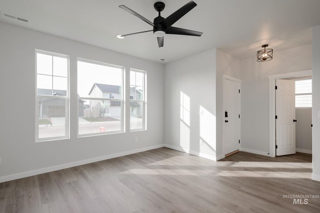 Photo of 3077 E Mossy Creek Dr, Kuna, ID 83634 (MLS # 98979358)