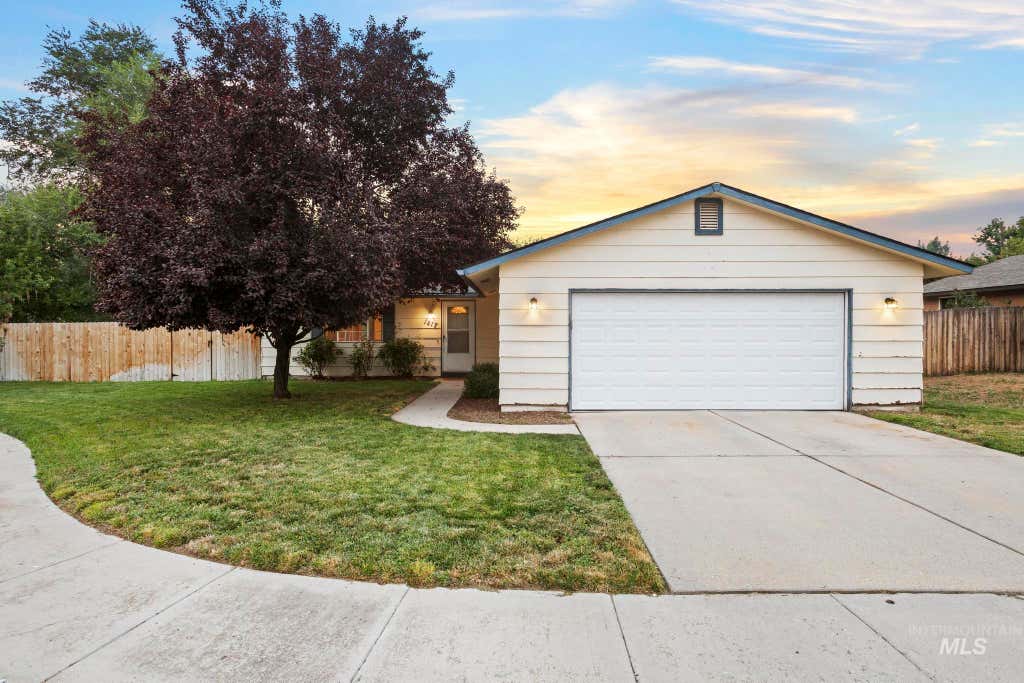 Photo of 1817 S Eagleson Rd, Boise, ID 83705 (MLS # 98995910)