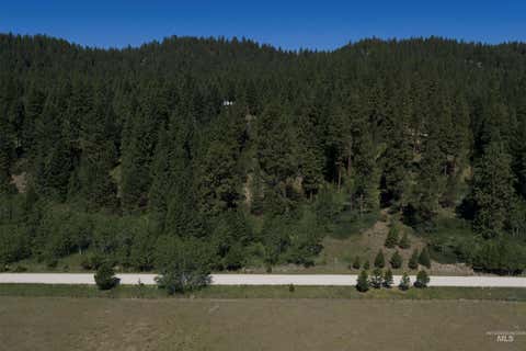 Photo of 3 Rehn Loop, Cascade, ID 83611 (MLS # 98984342)