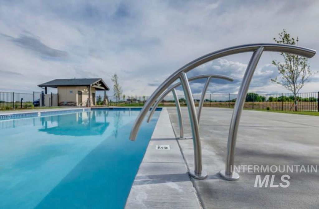 Photo of 8581 Silverwood Way, Middleton, ID 83644 (MLS # 98976383)