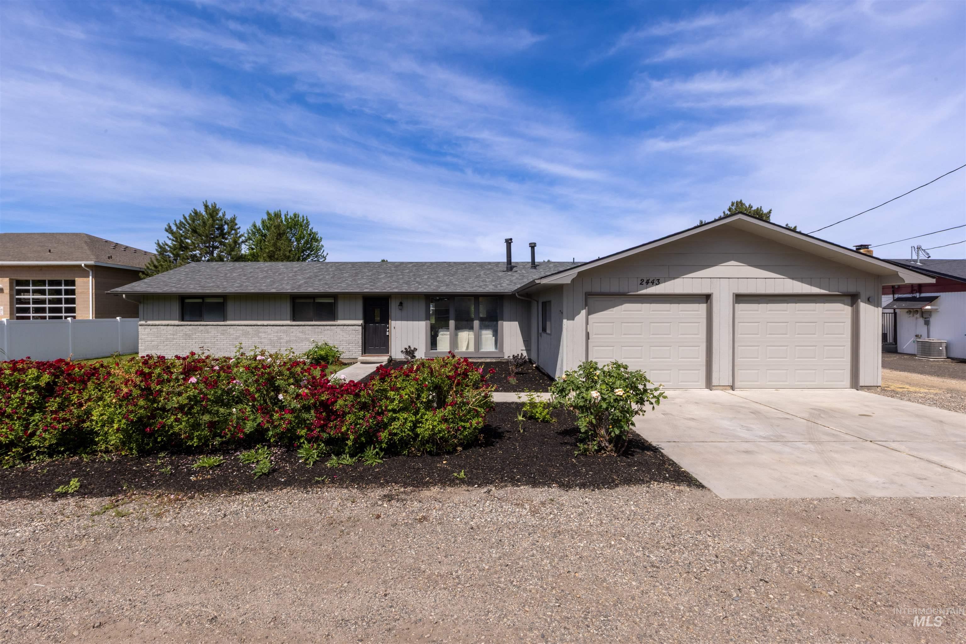 2443 S Five Mile