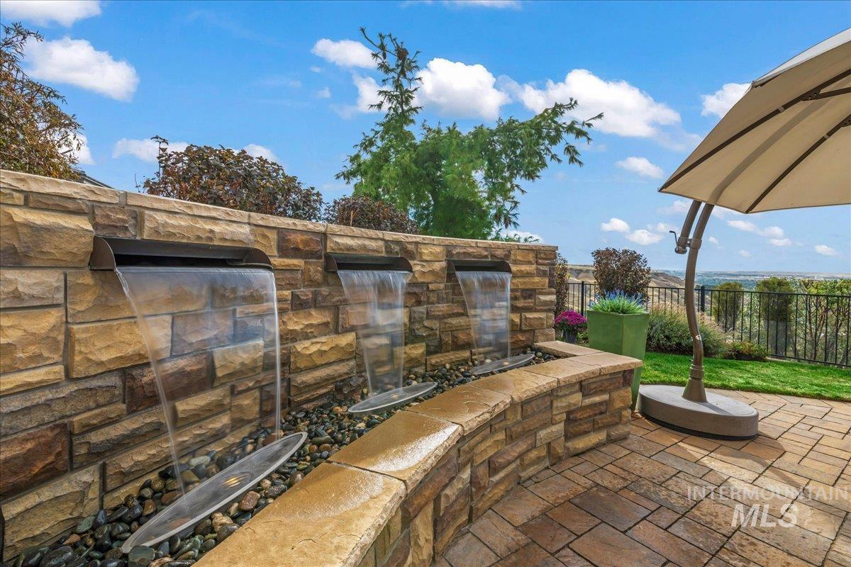 12 foot water feature