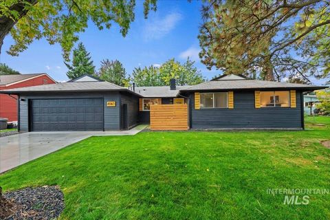 Photo of 8565 W Northview St, Boise, ID 83704 (MLS # 98965019)