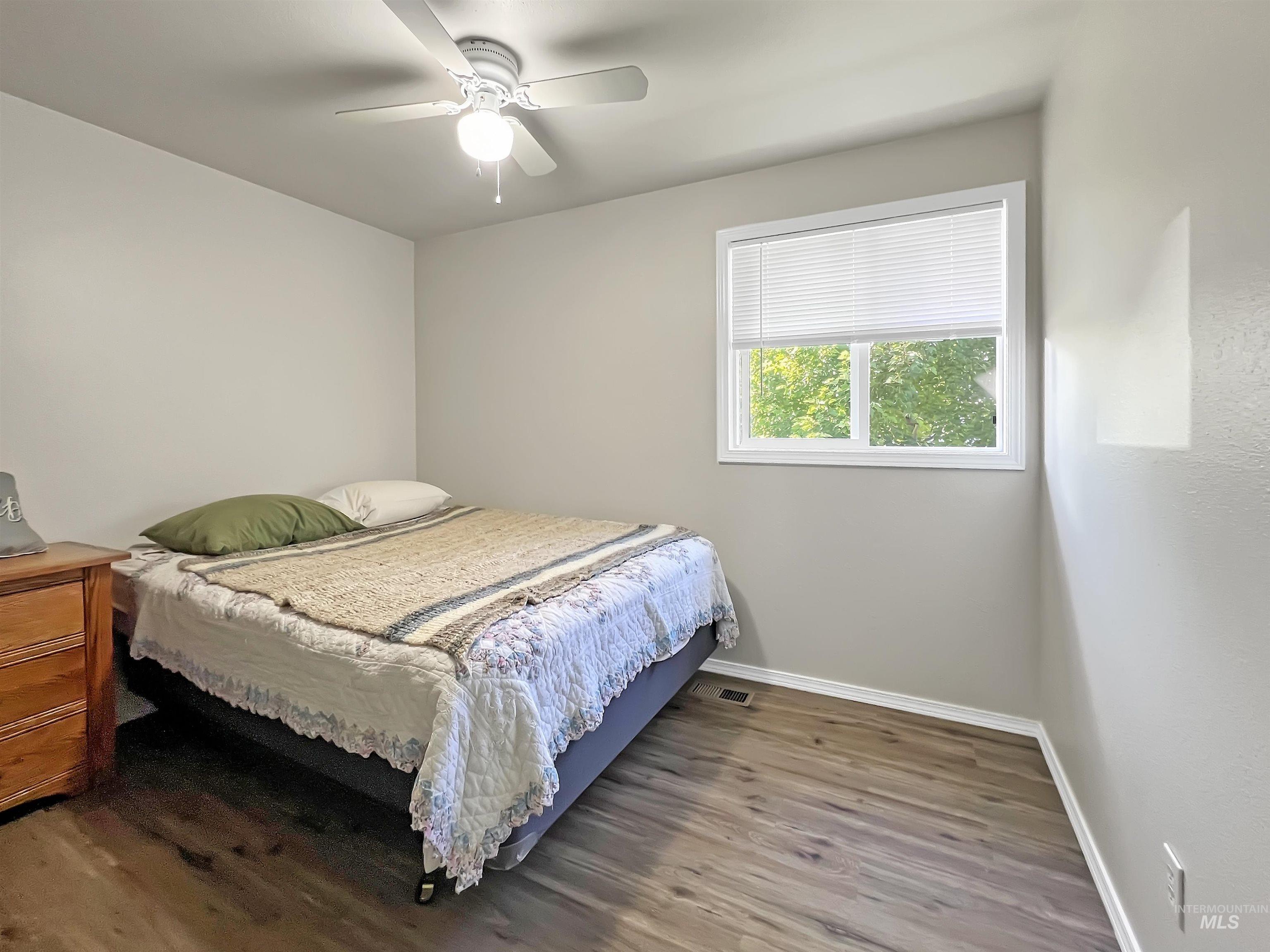 Ontario, Oregon 97914, United States, 3 Bedrooms Bedrooms, ,2 BathroomsBathrooms,Residential,Active,224694