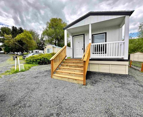 Photo of 1025 Eid Rd #6 Rd, Moscow, ID 83843 (MLS # 98973562)