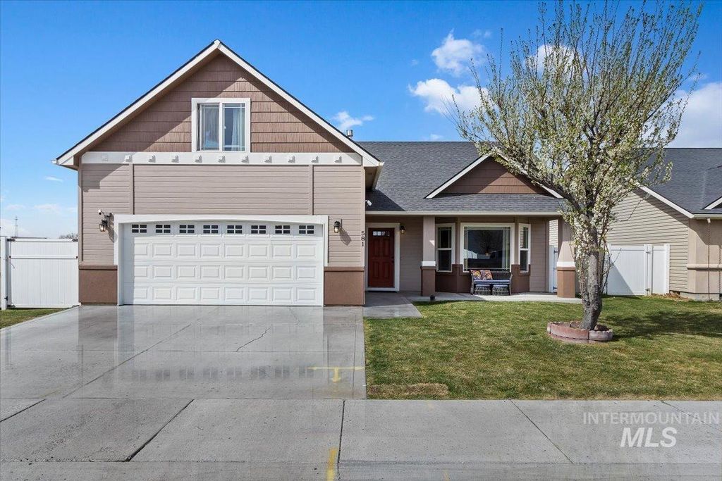 Photo of 581 Creekside Way, Twin Falls, ID 83301 (MLS # 98982723)