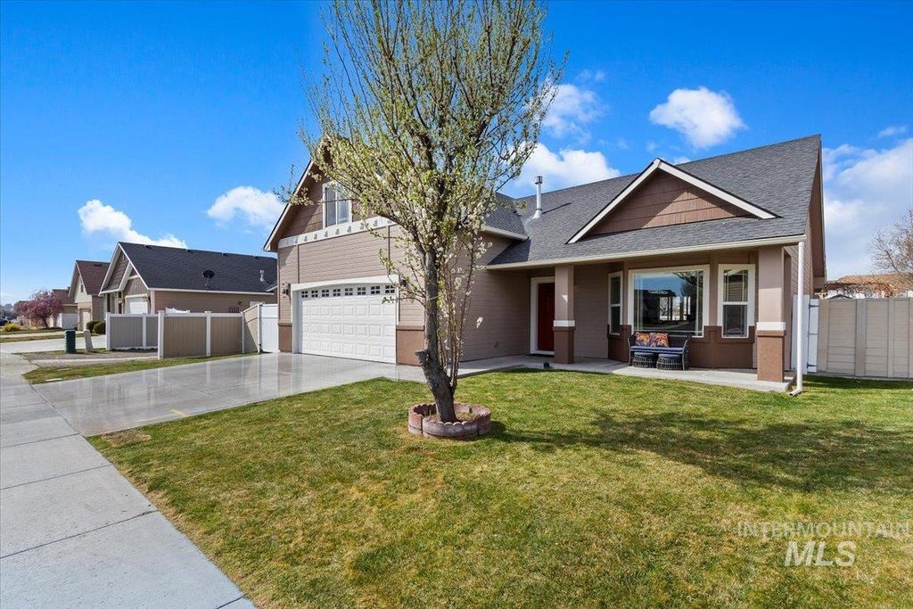 Photo of 581 Creekside Way, Twin Falls, ID 83301 (MLS # 98982723)