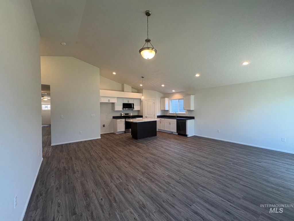 Photo of 1809 Clark Fork Lane, Lewiston, ID 83501 (MLS # 98983771)