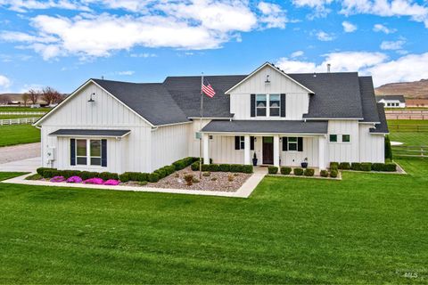 Photo of 1800 Buttercup Lane, Emmett, ID 83617 (MLS # 98980666)