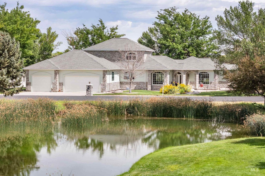 Photo of 3404 Ridge Line Dr, Kimberly, ID 83341 (MLS # 98995635)