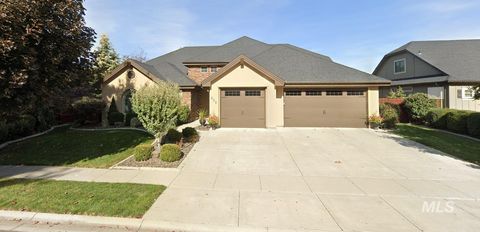 808 E San Pedro St. Meridian ID 83646
