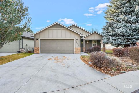 Photo of 16439 N Driver St, Nampa, ID 83687 (MLS # 98974848)