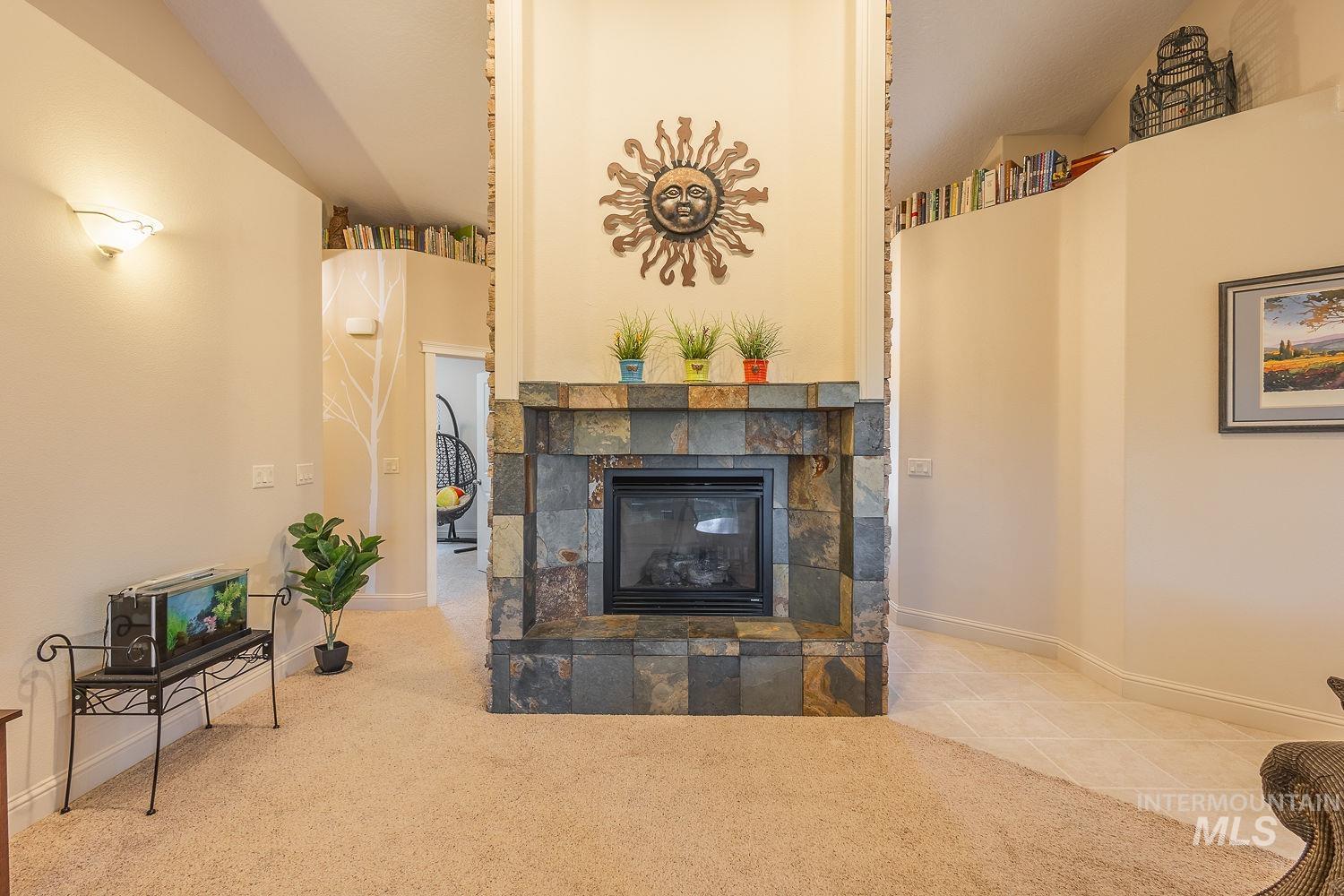 345 N Magnolia Pl.