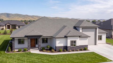 Photo of 10 Corbett Rd, Emmett, ID 83617 (MLS # 98985038)