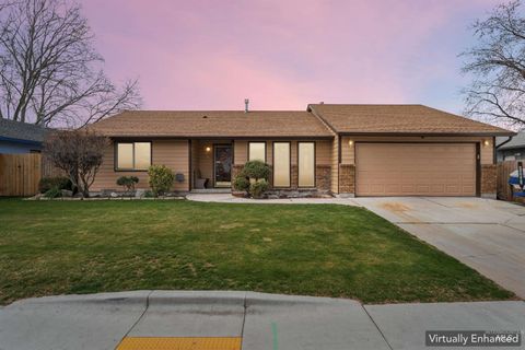 Photo of 4789 N Bluegrass Ave, Boise, ID 83703 (MLS # 98978469)