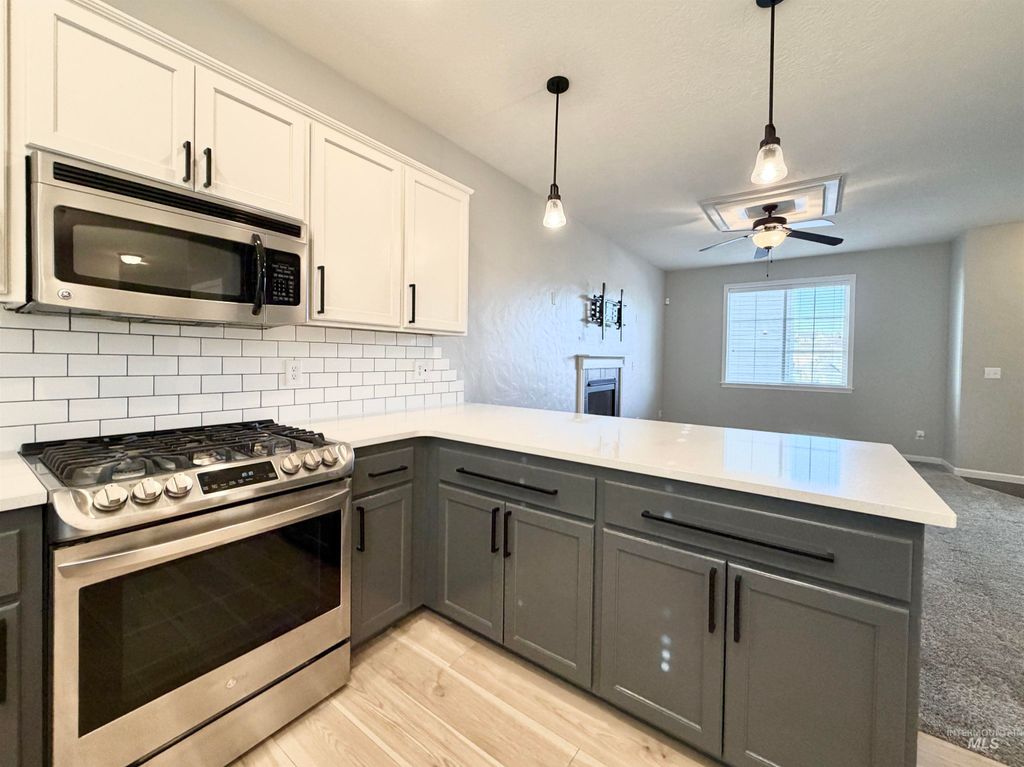 Photo of 2415 White Ave, Moscow, ID 83843 (MLS # 98973666)