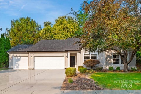 Photo of 1213 N Faldo Way, Eagle, ID 83616 (MLS # 98997398)