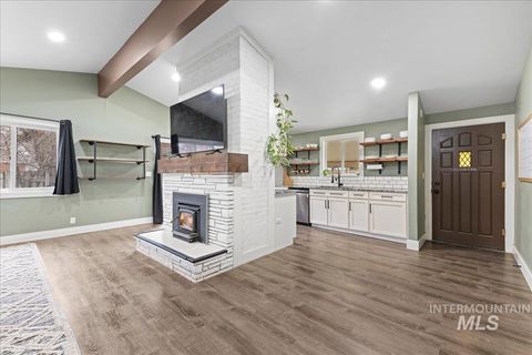 Photo of 1502 S Atlantic St, Boise, ID 83705 (MLS # 98968957)