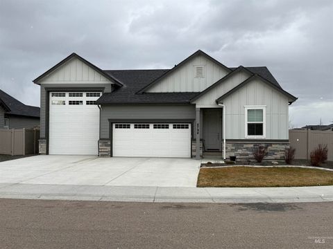 8794 E Daffodil St Nampa ID 83687