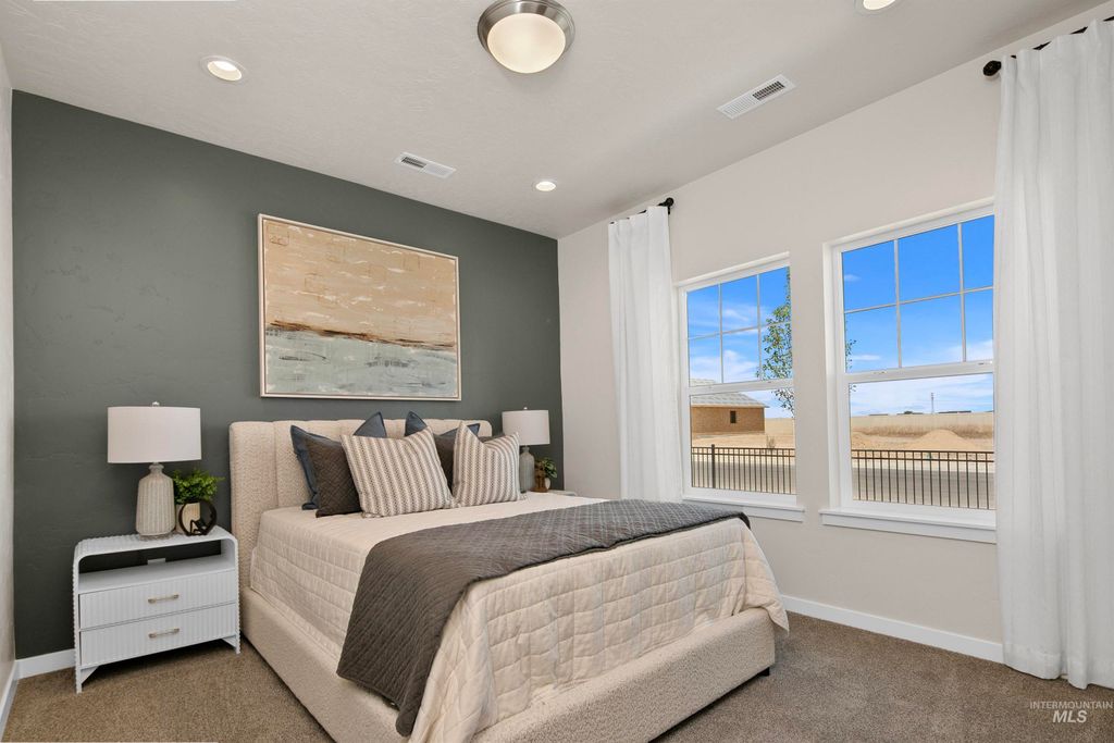 Photo of 1818 Windhelm St, Caldwell, ID 83605 (MLS # 98975462)