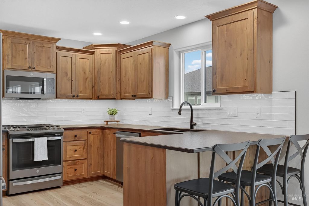 Photo of 1725 Pathway Court, Lewiston, ID 83501 (MLS # 98968201)