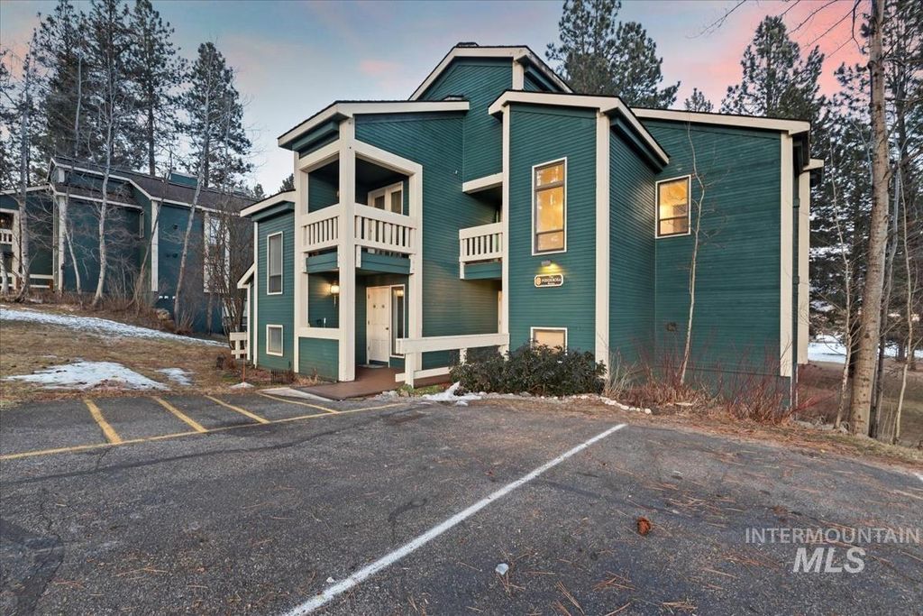 Photo of 2981 Kimberland Drive #Ponderosa 208, New Meadows, ID 83654 (MLS # 98972536)