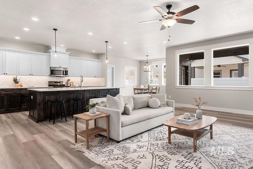 Photo of 4377 S Wagon Rd #Lot 1 Block 6, Nampa, ID 83687 (MLS # 98975931)