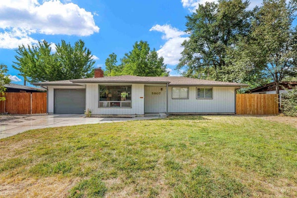5807 W GRUNDER DR, BOISE, ID 83709 - Image 992eb522a3fb611b5cdaea2cf91872ba/1488202942