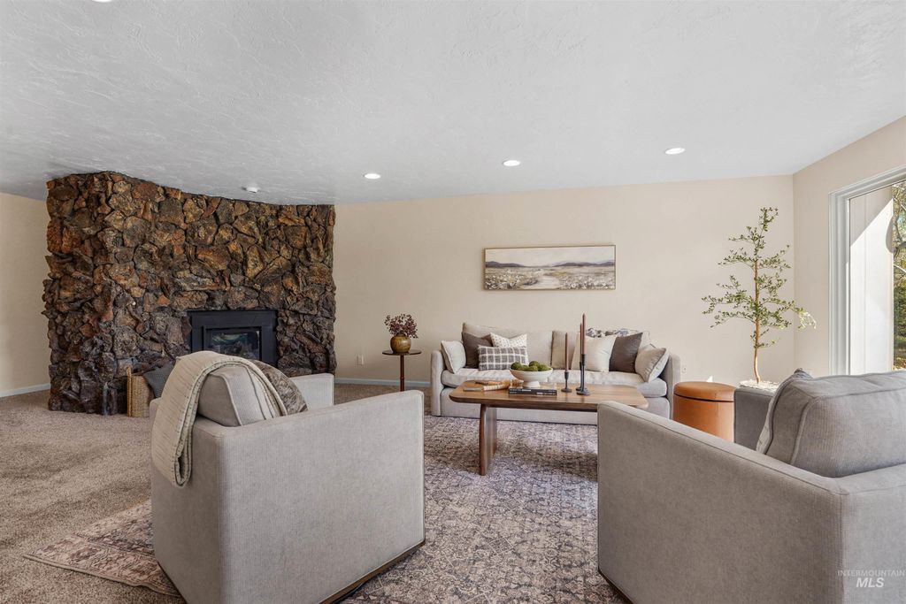 Photo of 632 Morrison, Twin Falls, ID 83301 (MLS # 98978961)