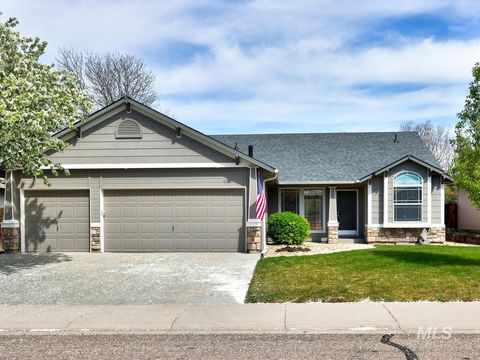 4226 E Arborvitae Ct Boise ID 83716