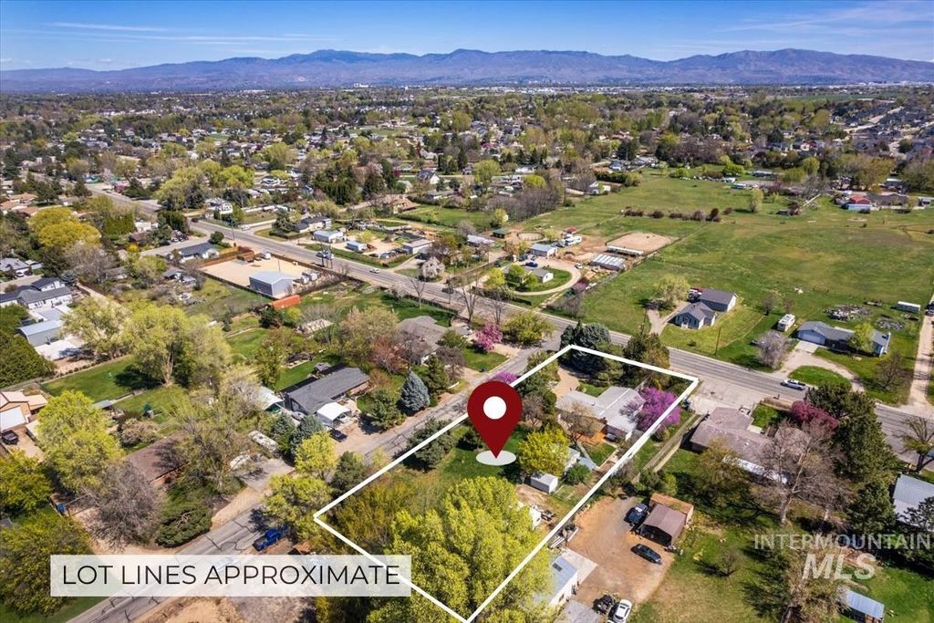 Photo of 10621 W Arabian Way, Boise, ID 83709 (MLS # 98981178)