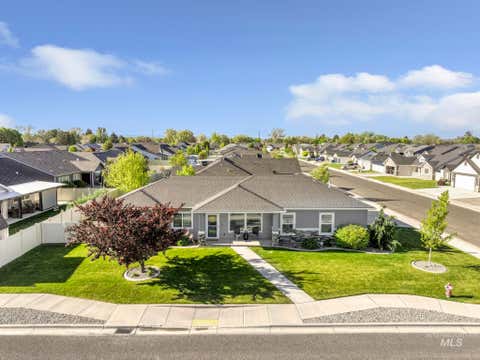 Photo of 1050 Birchton Loop, Twin Falls, ID 83301 (MLS # 98985331)