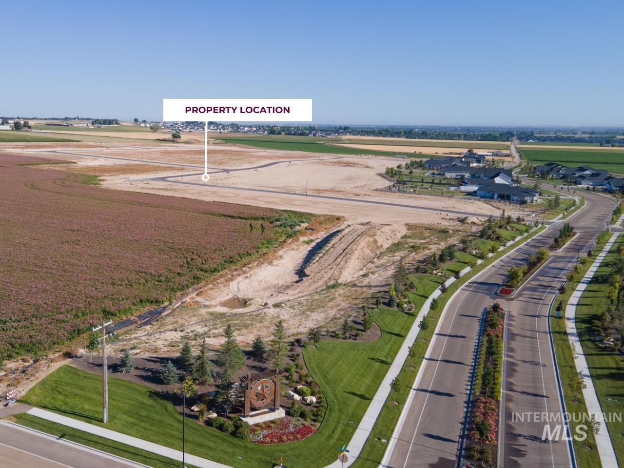 L13 B2 Red River Ave