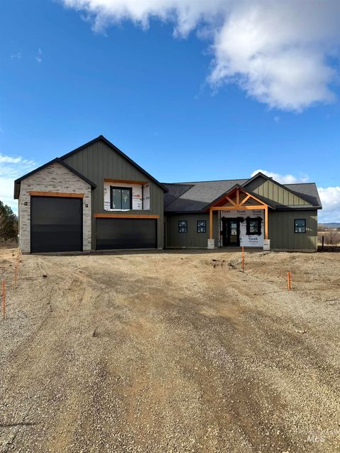 Photo of 13897 Sky View Ct, McCall, ID 83638 (MLS # 98951227)