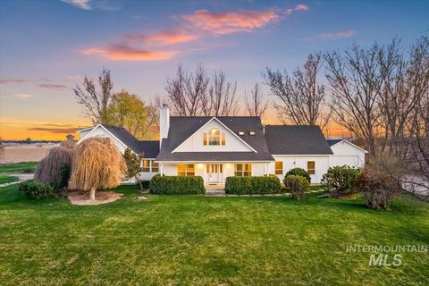 Photo of 6129 Ustick Rd, Nampa, ID 83687 (MLS # 98979997)