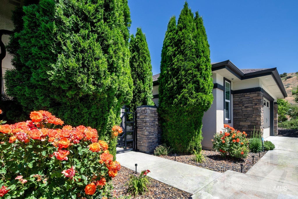 Photo of 17819 N Kirkhill Way, Boise, ID 83714 (MLS # 98991436)