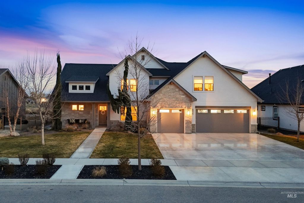 Photo of 6825 W Biathlon St, Eagle, ID 83616 (MLS # 98976792)