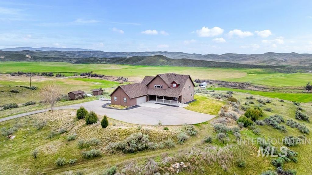 Photo of 6550 Little Willow Road, Payette, ID 83661 (MLS # 98979794)