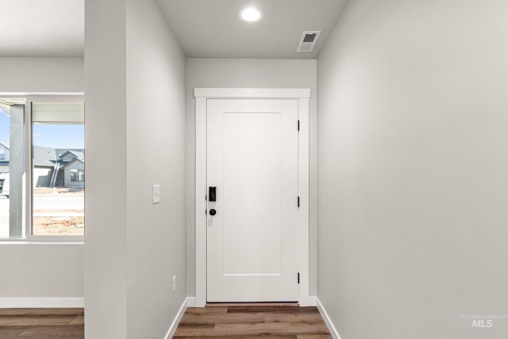 Photo of 17635 N Boone Peak Ave, Nampa, ID 83687 (MLS # 98976265)