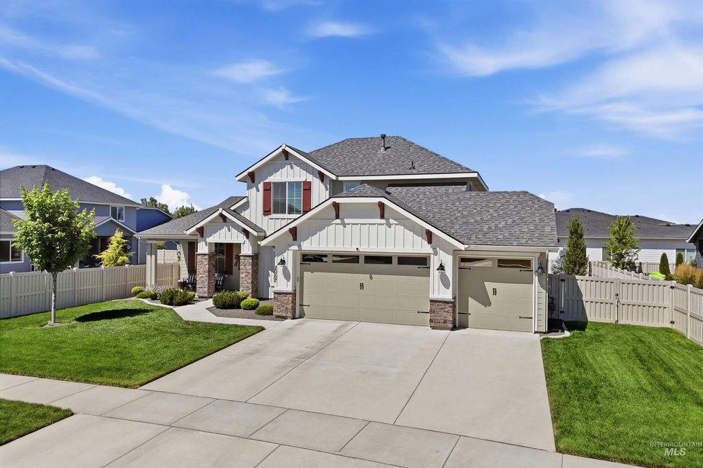 Photo of 2057 N Tarentaise AVE, Middleton, ID 83644 (MLS # 98993562)