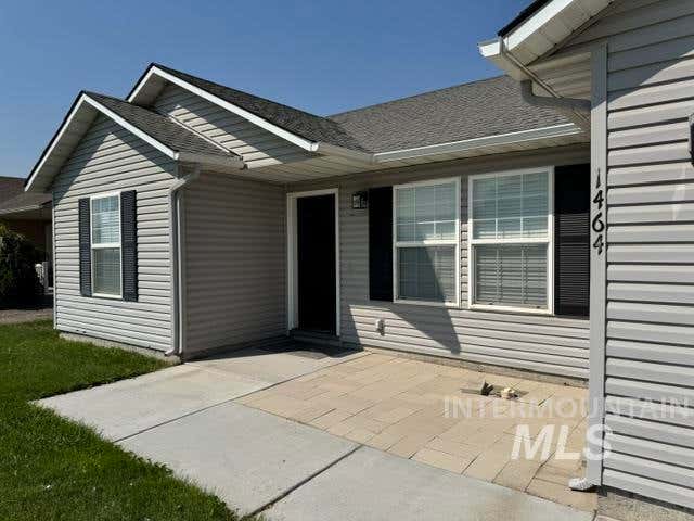 Photo of 1464 Valencia St, Twin Falls, ID 83301 (MLS # 98995984)