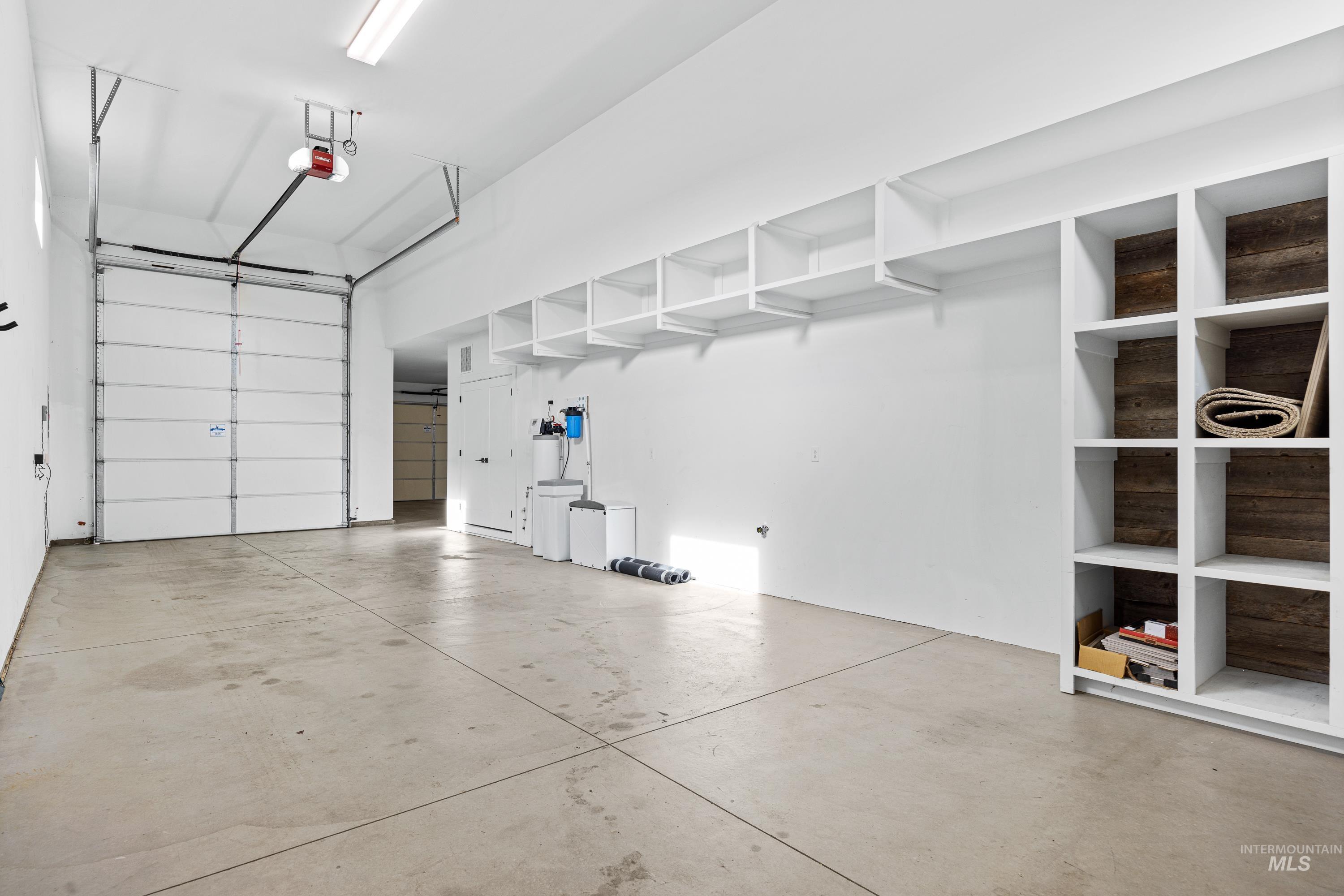 5308 S Hill Farm Avenue